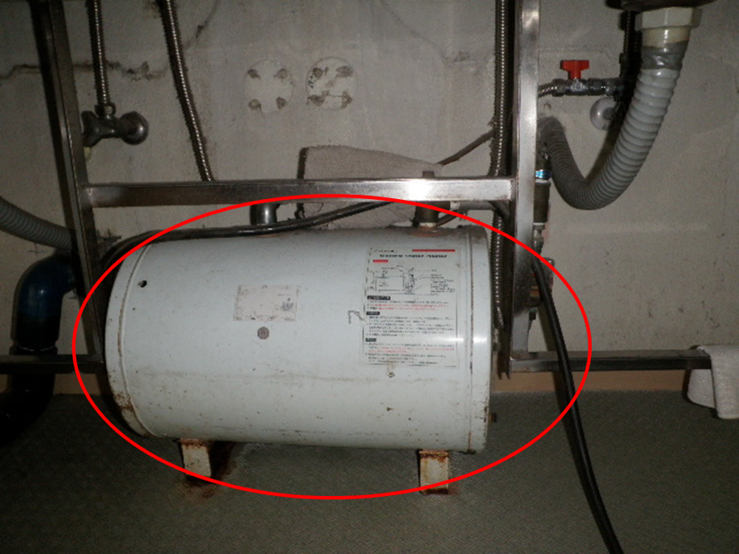 電気温水器交換 壁排水編 施工事例 地元のリフォーム店 越谷市 墨田区 さいたま市 ナカノヤ