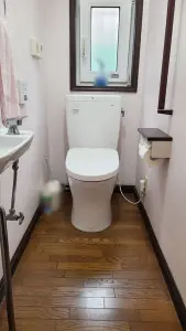トイレ　施工前
