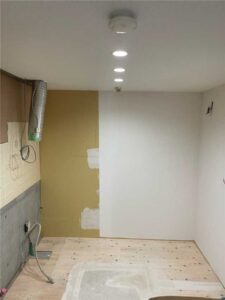 キッチン　施工中-3