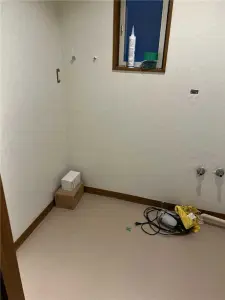 洗面内装　施工中-4