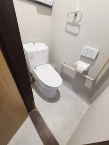 トイレ施工後　ピュアレストQR