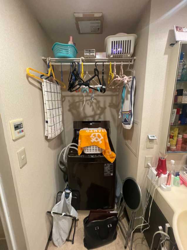 洗濯機周辺　施工前