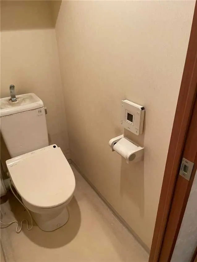 トイレ施工前-1