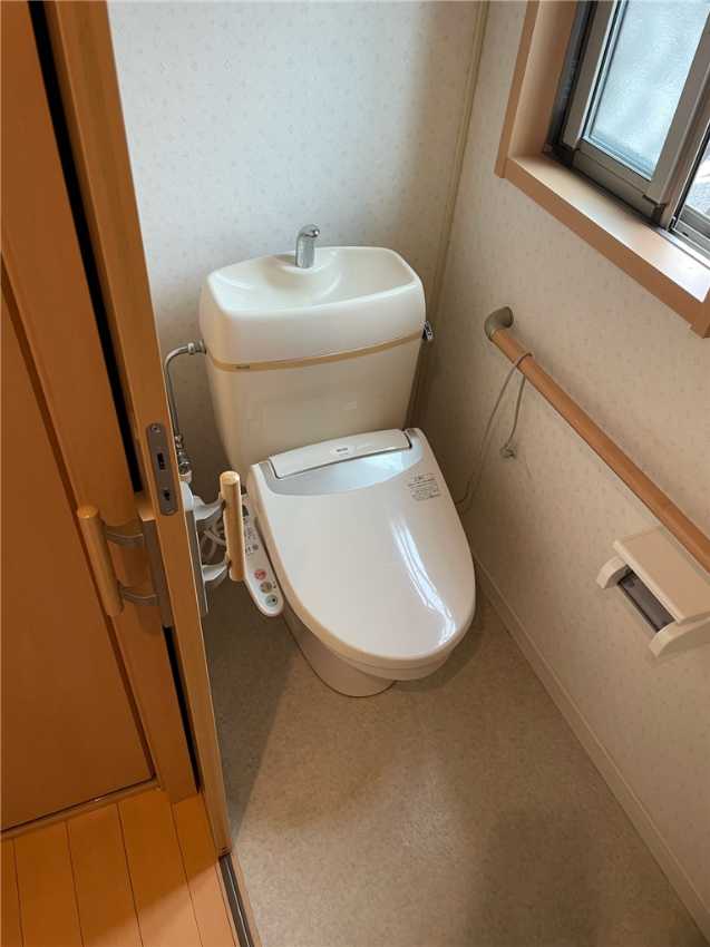 トイレ施工前-1