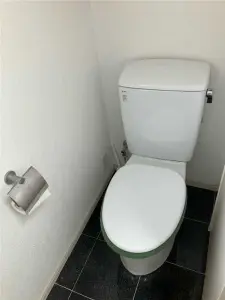 トイレ施工前