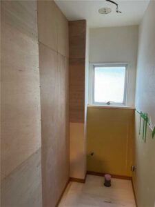 トイレリフォーム施工中-4