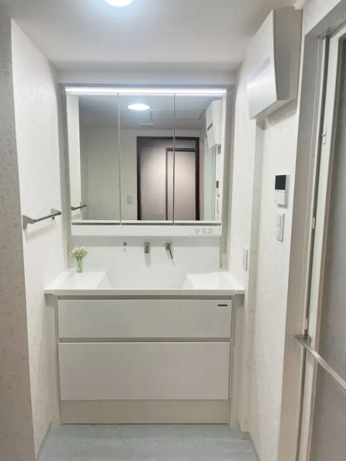 新築マンション設置品 独立洗面台 タカラスタンダード