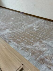 床施工中