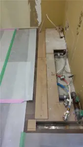 キッチン　施工中-1