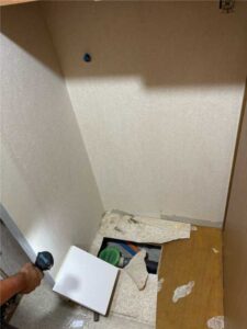 洗面台　施工中-1