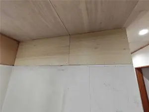 キッチン　施工中-2