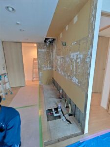 キッチン　施工中-2