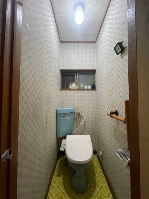 トイレリフォーム前-1