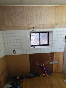 キッチン施工中-2