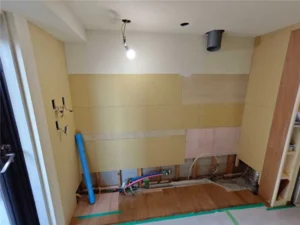 キッチン　施工中-1