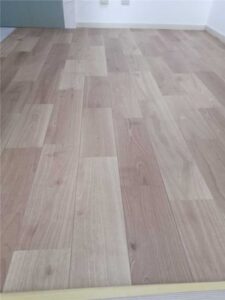 リフォーム前中