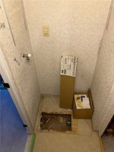 LIXIL カスタム バニティ リフォーム中_2