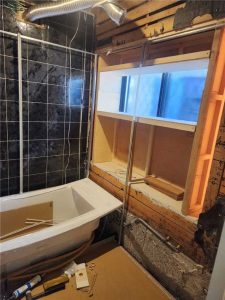 TOTO サザナ リフォーム中_5