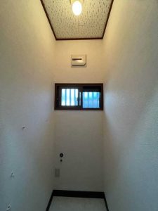 LIXIL アメージュ リフォーム中_1