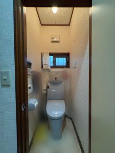 LIXIL アメージュ リフォーム前_1