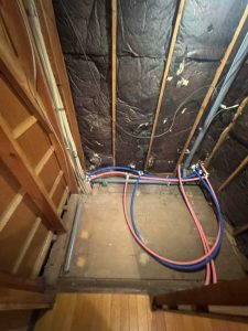 TOTO サザナ リフォーム中_1