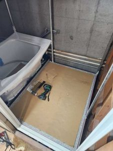 TOTO WYシリーズ リフォーム中_3