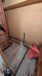 TOTO シンラ リフォーム中_1